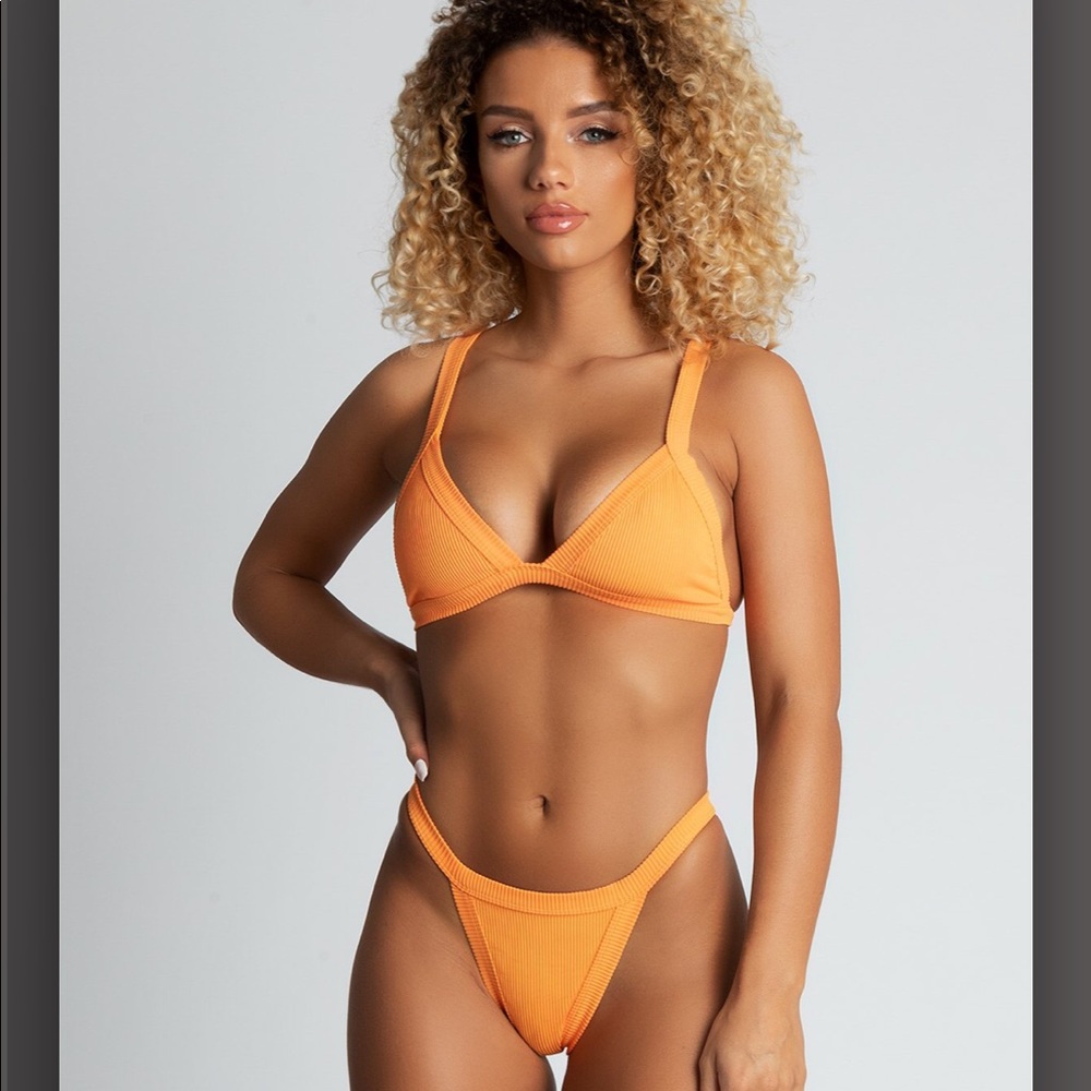 ESME RIBBED TRIANGLE BIKINI SET